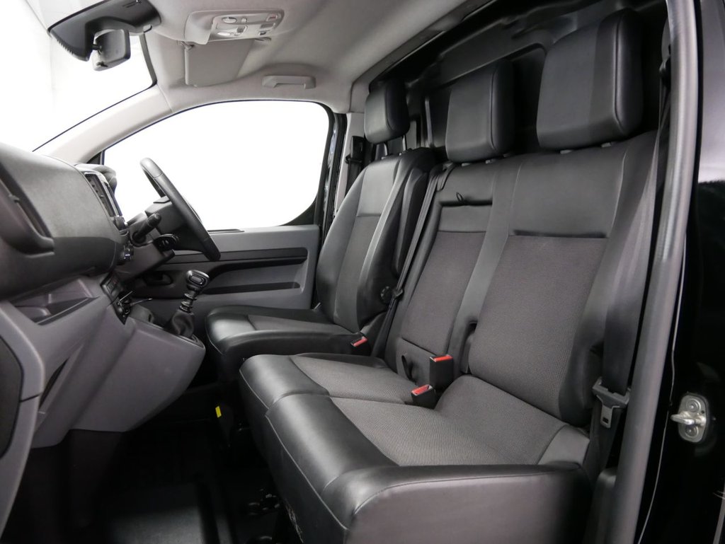 Used Vauxhall Vivaro 2020 for sale - 77089076: Photo 5