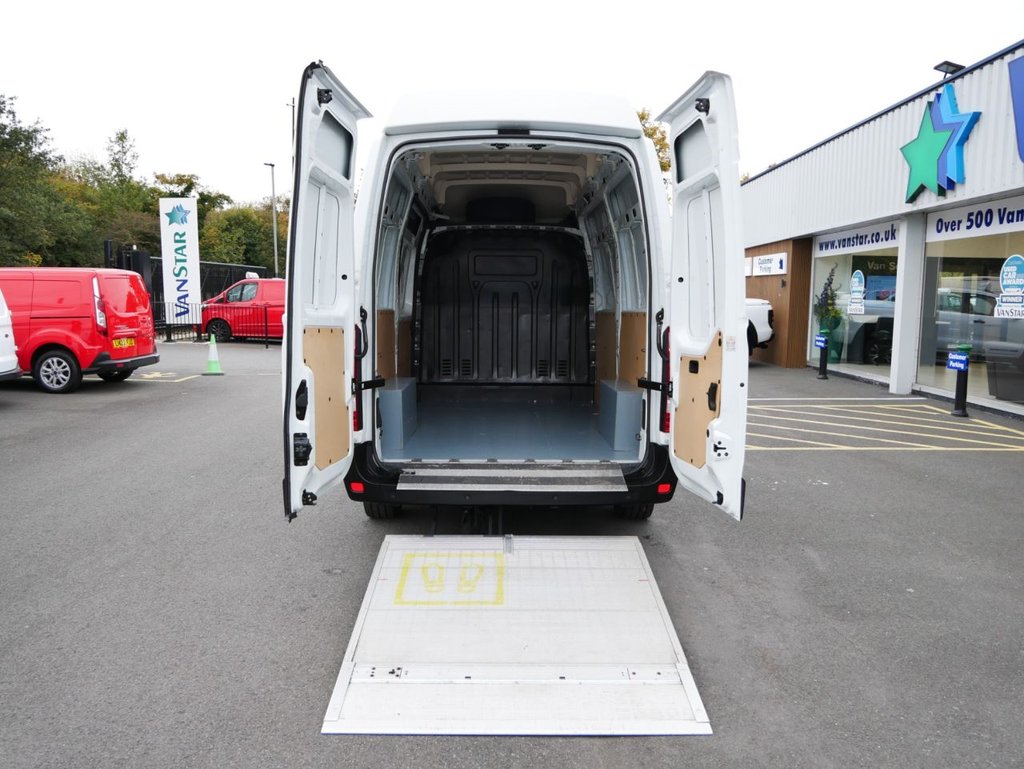 Used Vauxhall Movano 2017 for sale - 76303486: Photo 4