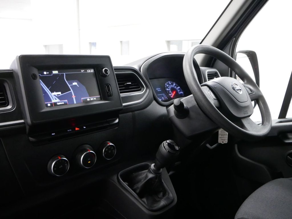 Used Nissan Interstar 2022 for sale - 76962300: Photo 4