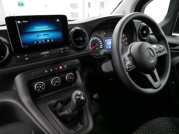 Used Mercedes-Benz Citan 2023 for sale - 76132237: Photo 3