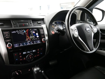 Used Nissan Navara 2019 for sale - 77212305: Photo