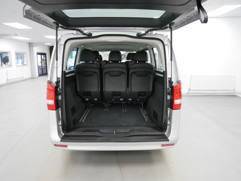 Used Mercedes-Benz Vito 2023 for sale - 76569860: Photo 4