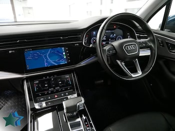 Used Audi Q7 2020 for sale - 79358072: Photo