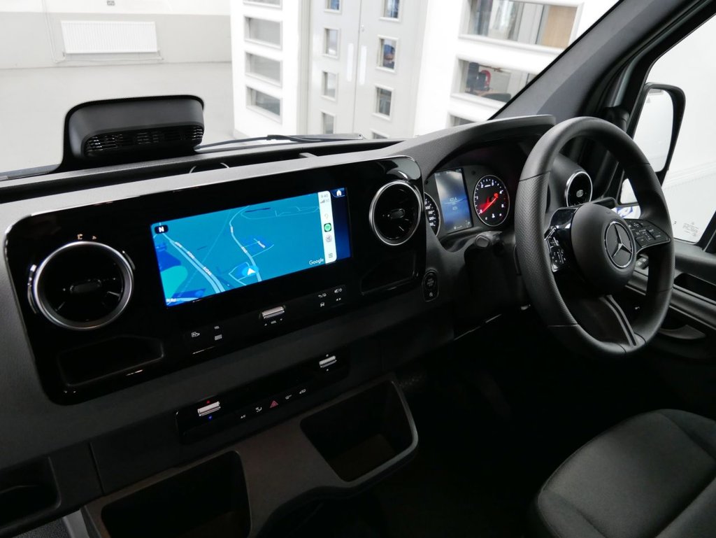 Used Mercedes-Benz Sprinter 2025 for sale - 76535757: Photo 3