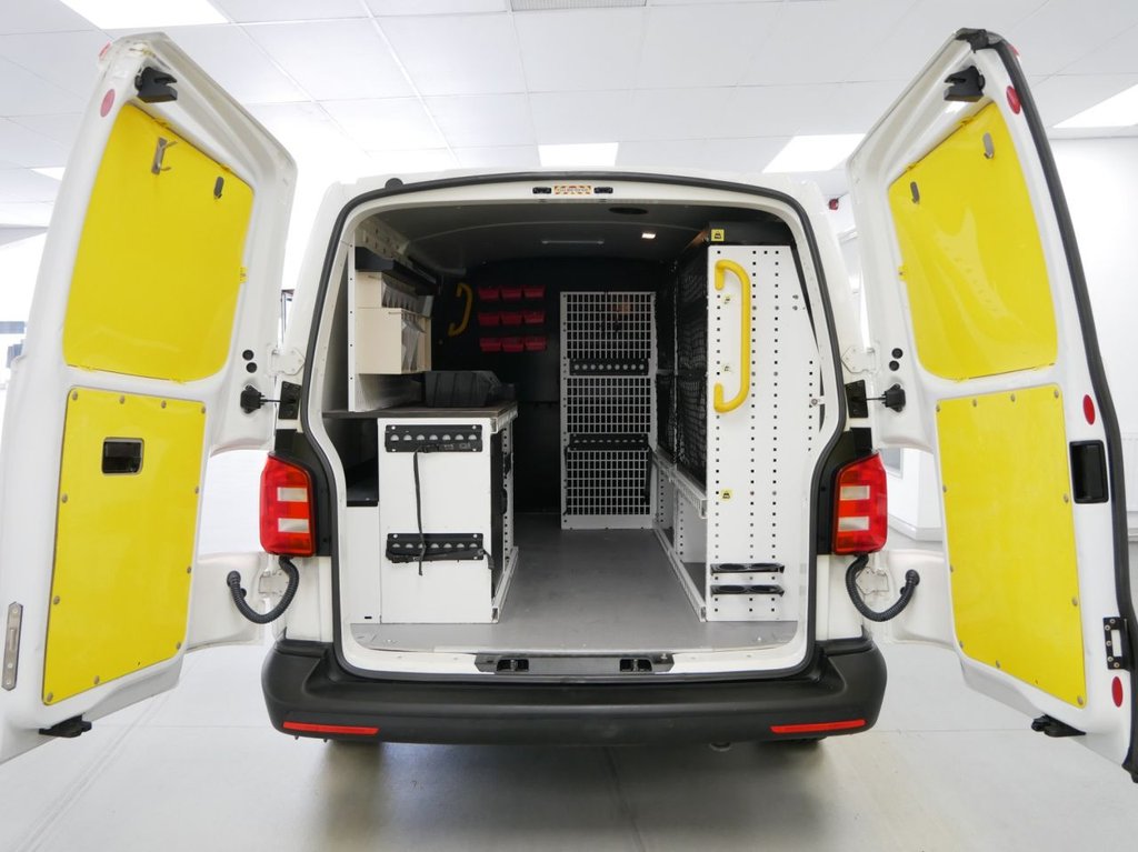 Used Volkswagen Transporter 2017 for sale - 76724361: Photo 3