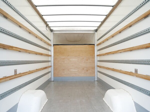 Used Volkswagen Crafter 2023 for sale - 75548817: Photo 3