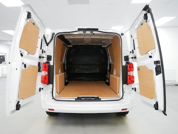 Used Vauxhall Vivaro 2023 for sale - 76923328: Photo