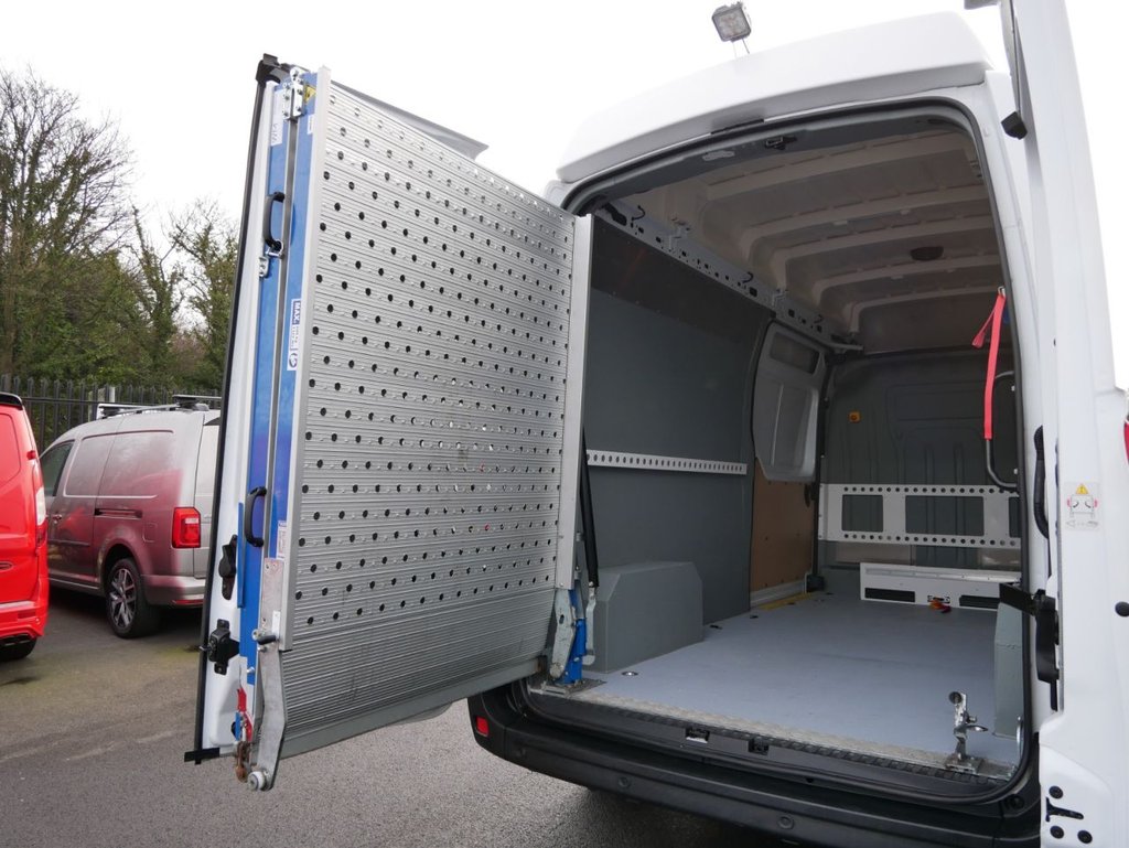 Used Vauxhall Movano 2021 for sale - 77152963: Photo 3