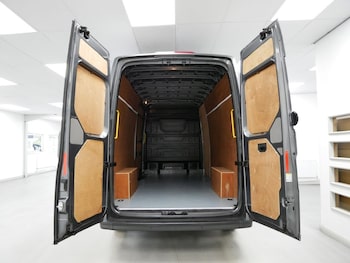 Used Volkswagen Crafter 2021 for sale - 76266737: Photo