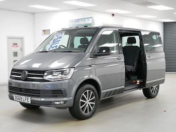Used Volkswagen Transporter 2019 for sale - 76481597: Photo