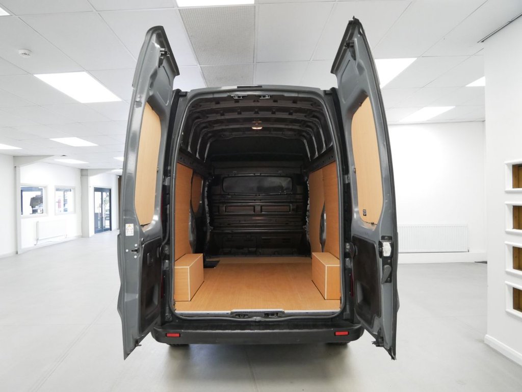 Used Renault Trafic 2023 for sale - 78082268: Photo 6