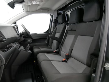 Used Vauxhall Vivaro 2023 for sale - 75370326: Photo