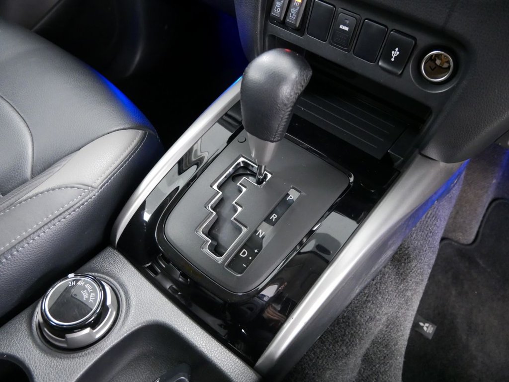 Used Mitsubishi L200 2017 for sale - 76985987: Photo 6