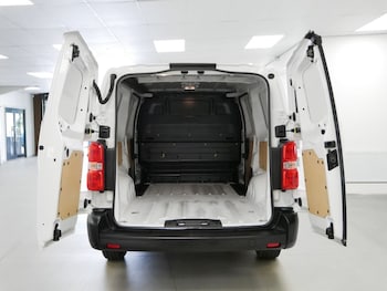 Used Toyota ProAce 2024 for sale - 79103331: Photo