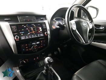 Used Nissan Navara 2021 for sale - 77293303: Photo