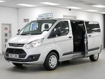 Used Ford Tourneo Custom 2018 for sale - 75937698: Photo