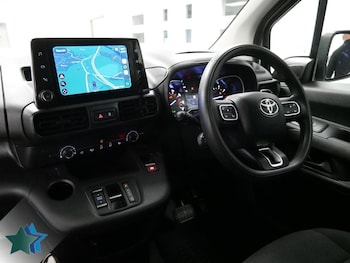 Used Toyota ProAce 2024 for sale - 78773444: Photo