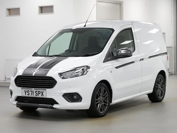 Used Ford Transit Courier 2021 for sale - 76923132: Photo