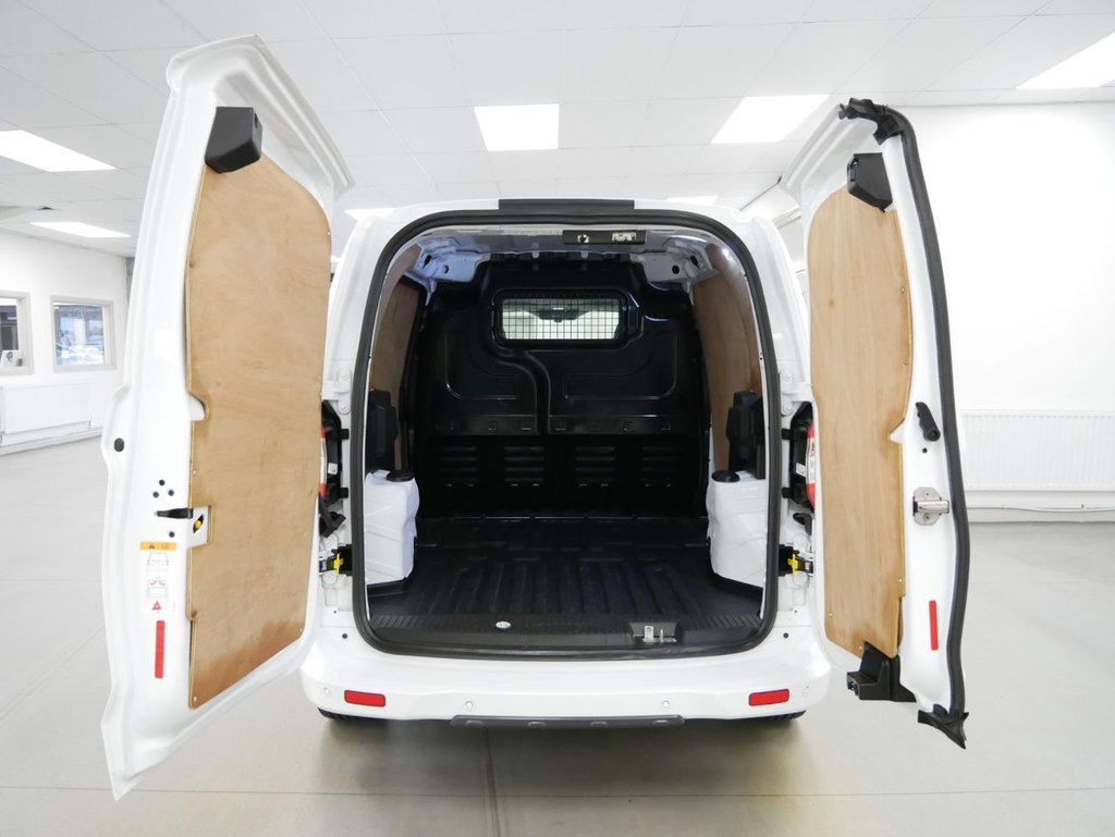 Used Ford Transit Courier 2021 for sale - 76923132: Photo 2