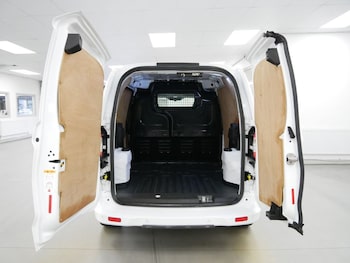 Used Ford Transit Courier 2021 for sale - 76923132: Photo