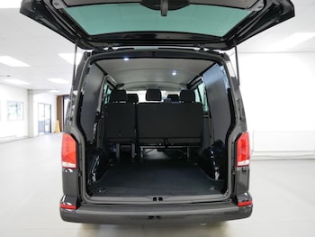 Used Volkswagen Transporter 2022 for sale - 75444587: Photo