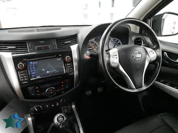 Used Nissan Navara 2018 for sale - 79763772: Photo