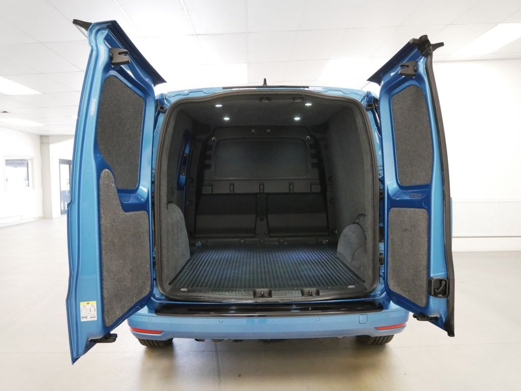 Used Volkswagen Caddy 2023 for sale - 78030165: Photo 2