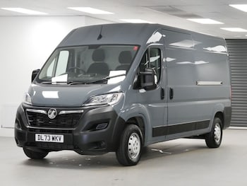 Vauxhall Movano feature image