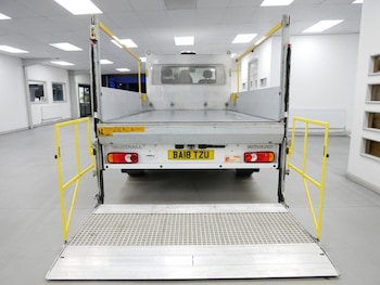 Used Vauxhall Movano 2018 for sale - 77133101: Photo