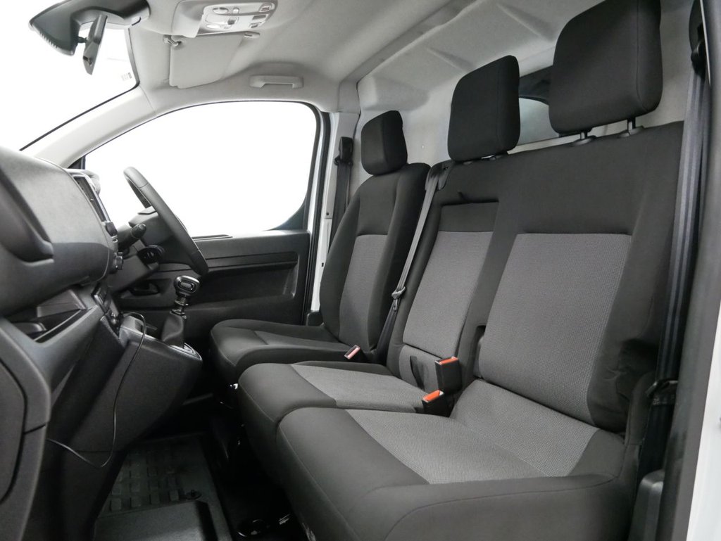 Used Vauxhall Vivaro 2023 for sale - 77849499: Photo 4