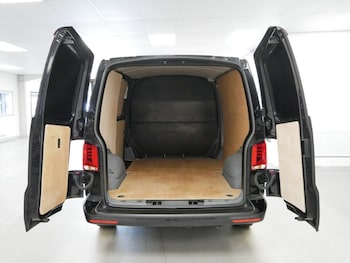 Used Volkswagen Transporter 2023 for sale - 78985598: Photo