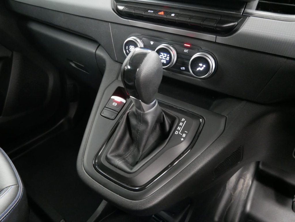 Used Nissan Other 2024 for sale - 78153810: Photo 4