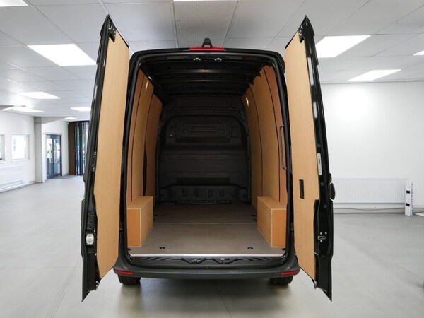 Used Mercedes-Benz Sprinter 2023 for sale - 76345349: Photo 4