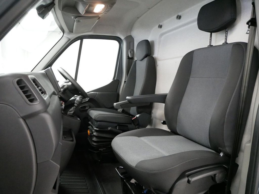 Used Renault Master 2024 for sale - 77927166: Photo 4