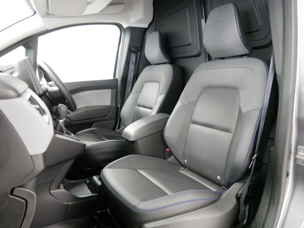 Used Nissan Other 2024 for sale - 77734042: Photo 4