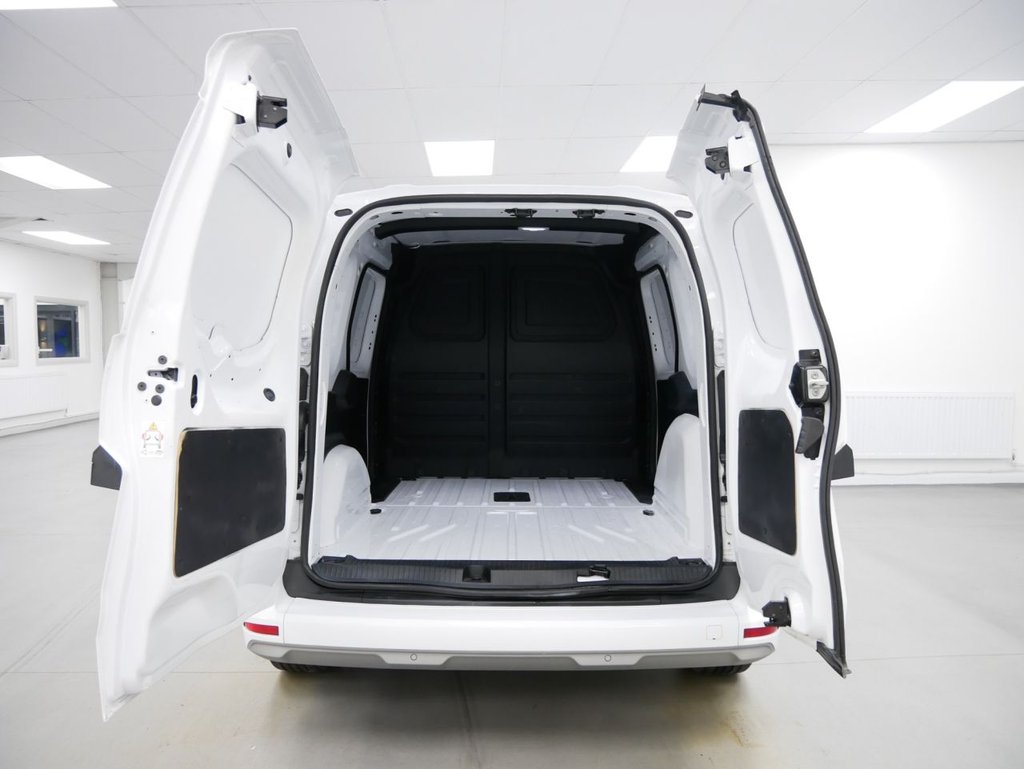 Used Nissan Other 2023 for sale - 77188338: Photo 2