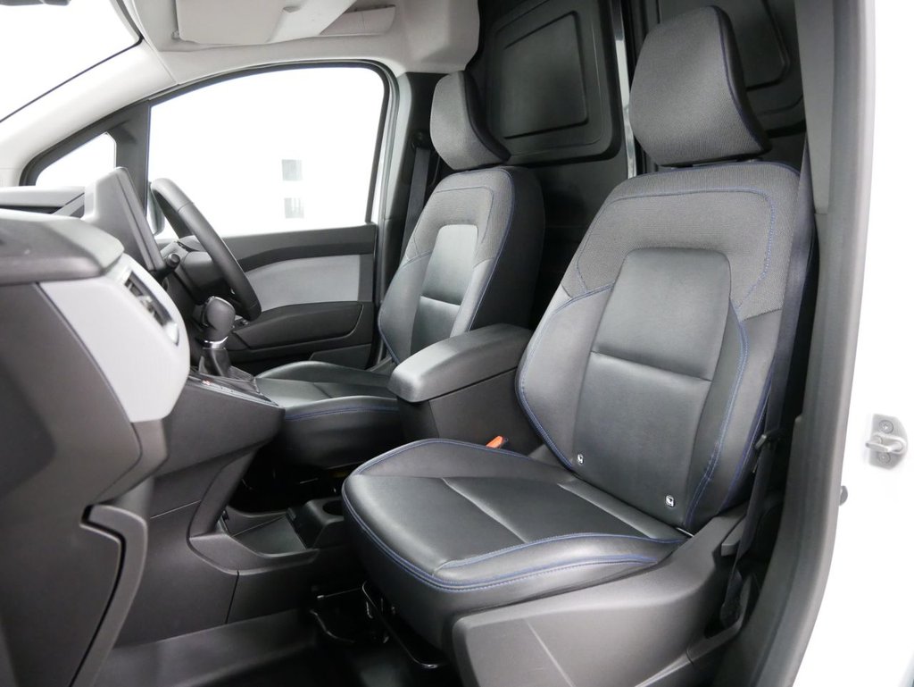 Used Nissan Other 2023 for sale - 77188338: Photo 6