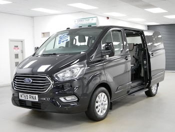 Used Ford Tourneo Custom 2019 for sale - 76597712: Photo