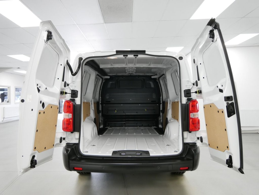 Used Toyota ProAce 2024 for sale - 77048988: Photo 4