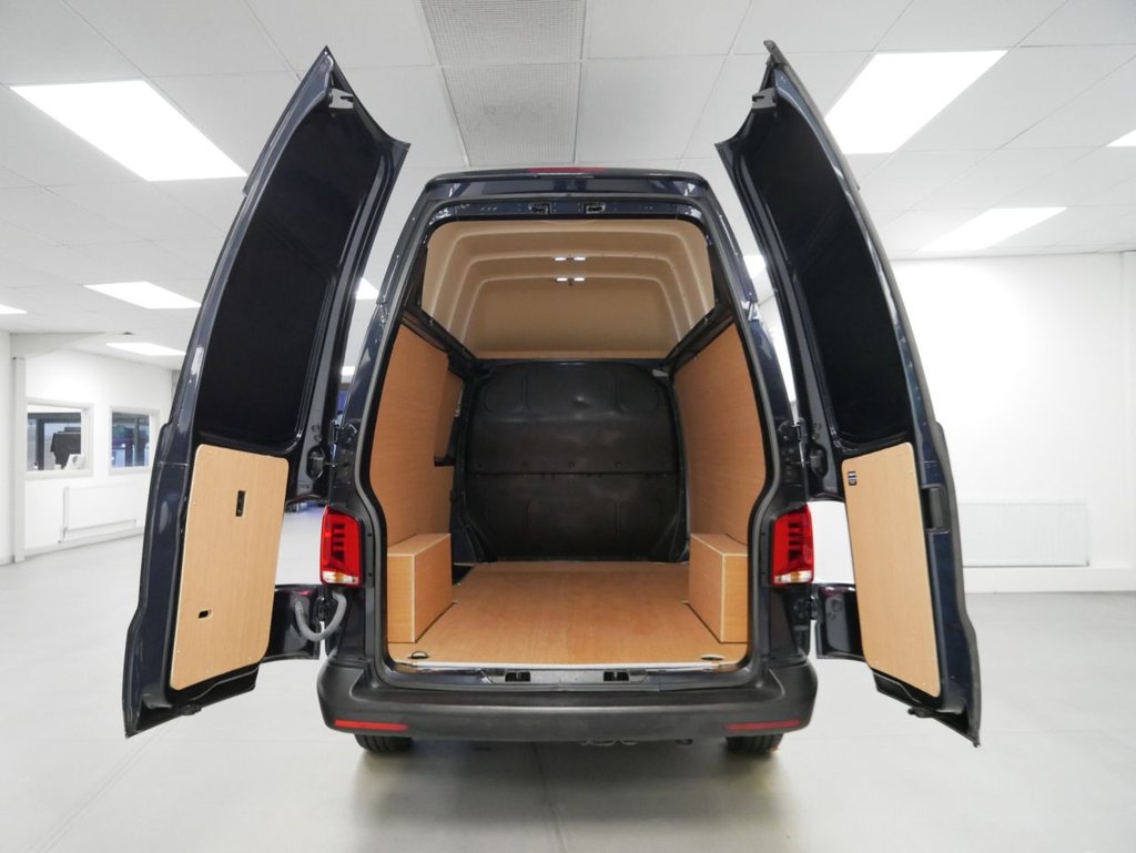 Used Volkswagen Transporter 2022 for sale - 77421950: Photo 6