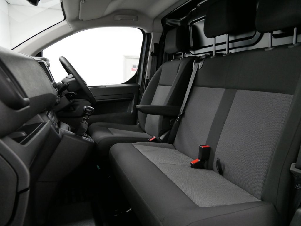 Used Vauxhall Vivaro 2023 for sale - 76279692: Photo 3