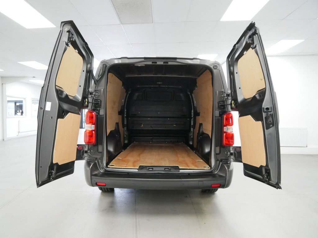 Used Vauxhall Vivaro 2021 for sale - 78200381: Photo 6