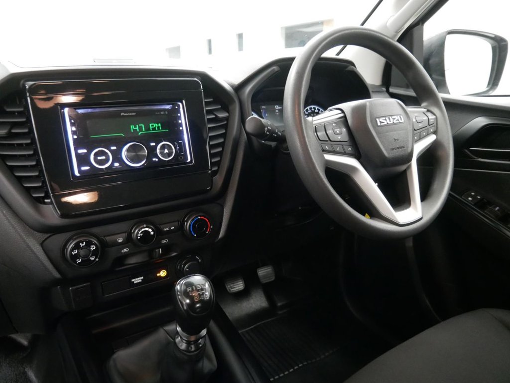 Used Isuzu D-Max 2024 for sale - 77594383: Photo 4