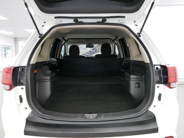 Used Mitsubishi Outlander 2020 for sale - 75619567: Photo 5