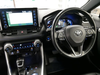 Used Toyota RAV4 2020 for sale - 75947623: Photo
