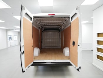 Used Peugeot Boxer 2023 for sale - 78371864: Photo