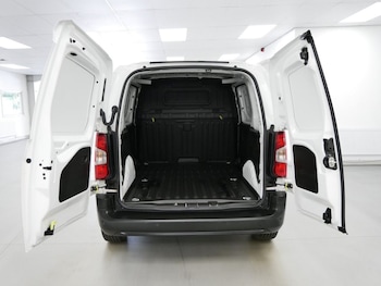 Used Toyota ProAce 2022 for sale - 75947411: Photo