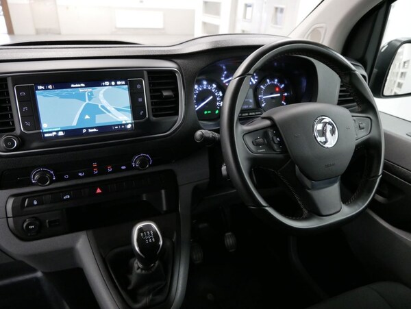 Used Vauxhall Vivaro 2022 for sale - 75642852: Photo 3