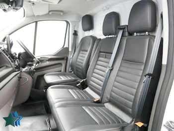 Used Ford Transit Custom 2023 for sale - 78792890: Photo