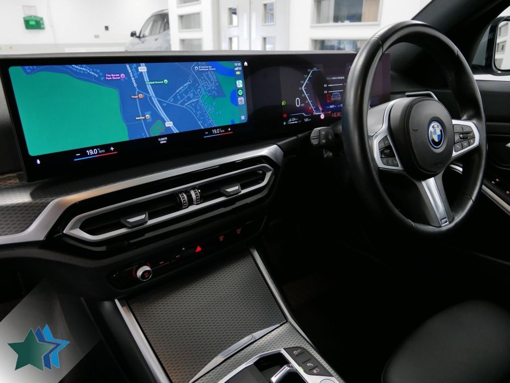 Used BMW 3 Series 2023 for sale - 77498644: Photo 2